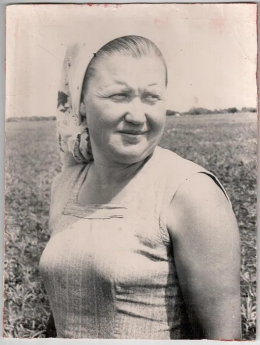 БКМ О.Ф. - 6192. Волчихина Дина Ивановна, 1970-е гг